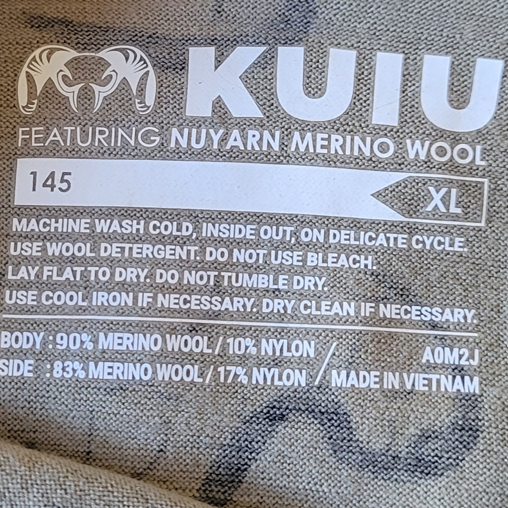 Kuiu Merino wool 145 wuarter zip